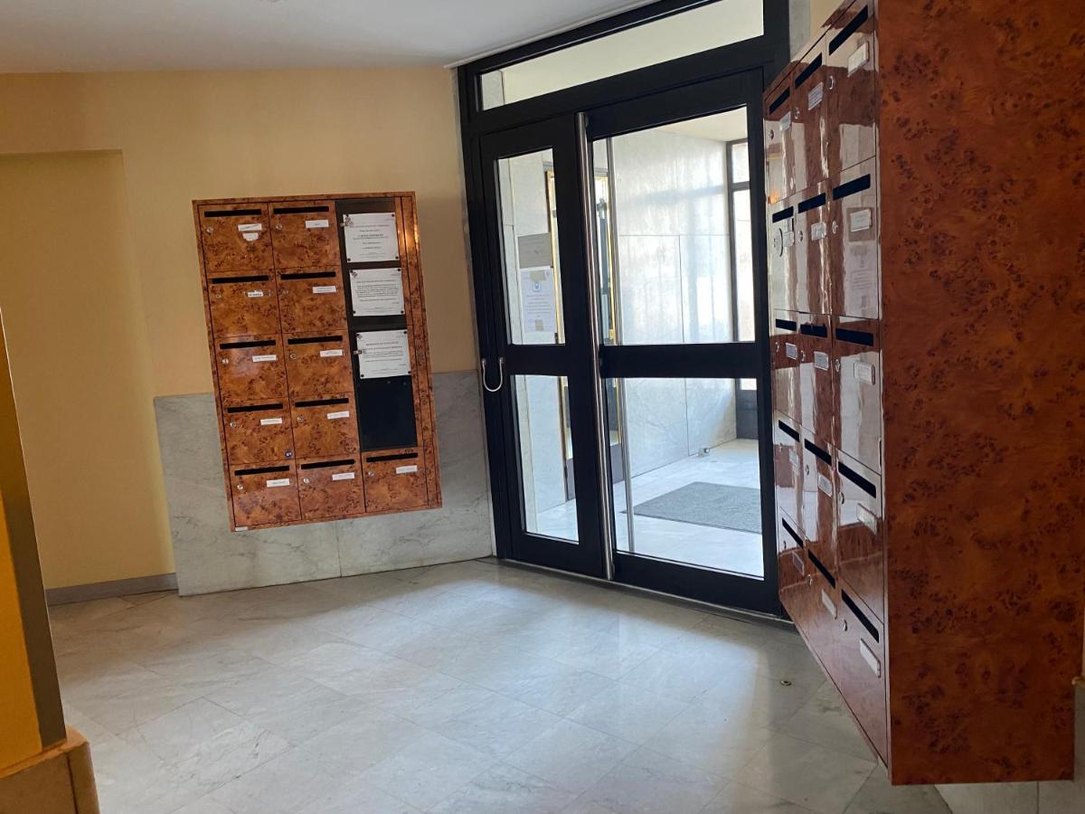 Appartement D'Artiste Lumineux Central 76M2 Perpignano Esterno foto